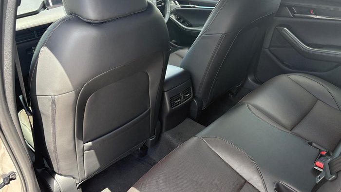 2025 Mazda 3 G25 Astina