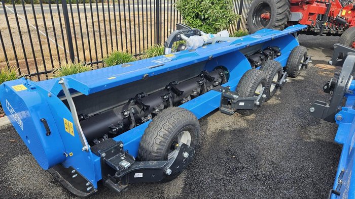 2025 Nobili Rms 560/012 Blue