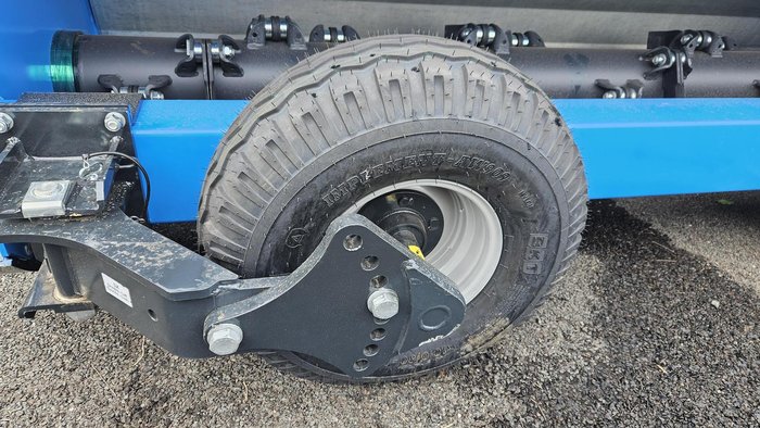 2025 Nobili Rms 560/012 Blue