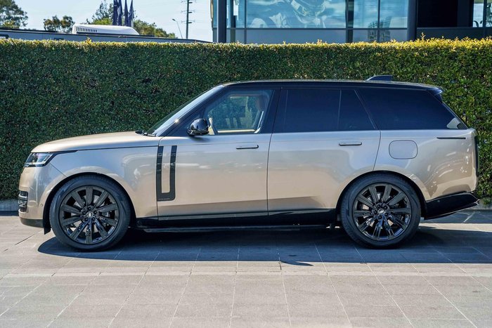 2024 Land Rover Range Rover P460e HSE PHEV