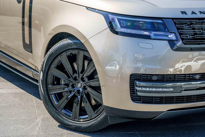 2024 Land Rover Range Rover P460e HSE PHEV