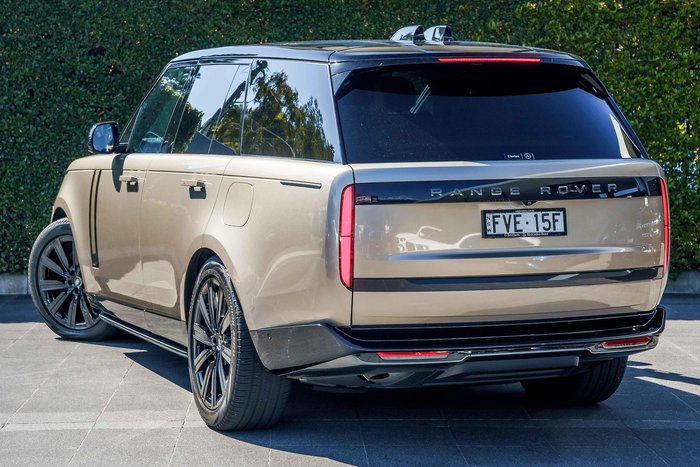 2024 Land Rover Range Rover P460e HSE PHEV