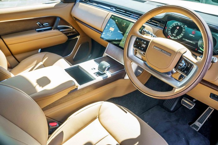 2024 Land Rover Range Rover P460e HSE PHEV