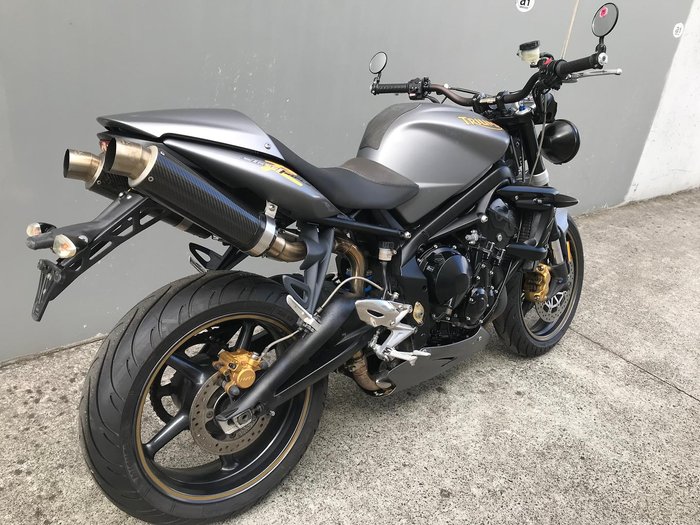 2009 Triumph Street Triple 675