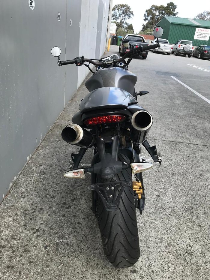 2009 Triumph Street Triple 675