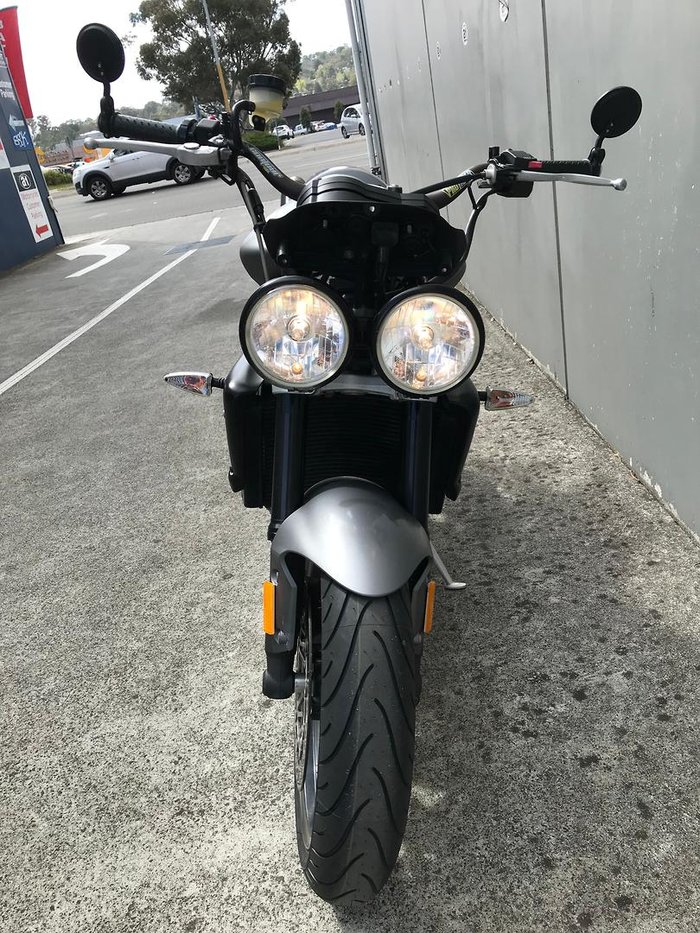 2009 Triumph Street Triple 675