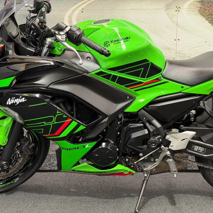 2023 Kawasaki NINJA 650L Green