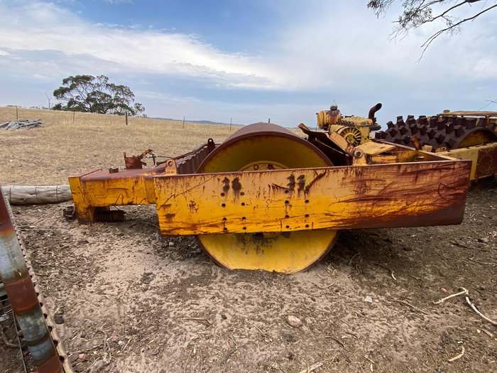 1975 Pacific Ace Roller Drawn