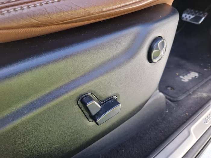 2014 Jeep Grand Cherokee SRT WK MY15 4X4 On Demand Bright White