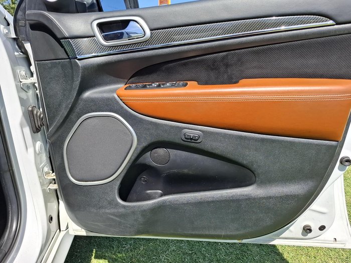 2014 Jeep Grand Cherokee SRT