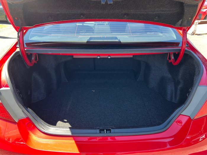 2017 Toyota Camry Altise