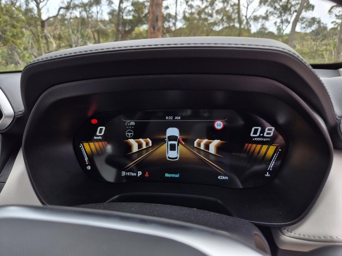 2025 MG ZS Essence Turbo