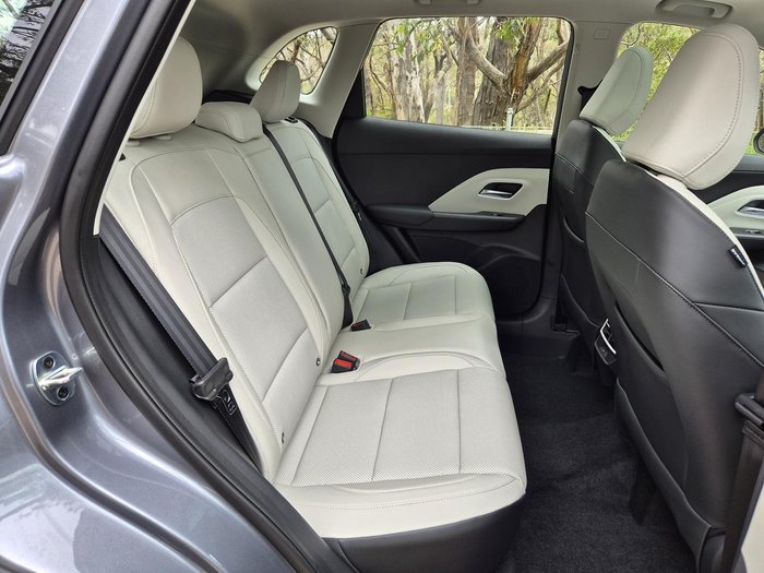 2025 MG ZS Essence Turbo