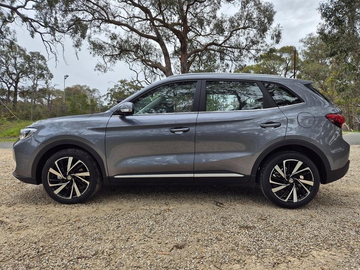 2025 MG ZS Essence Turbo