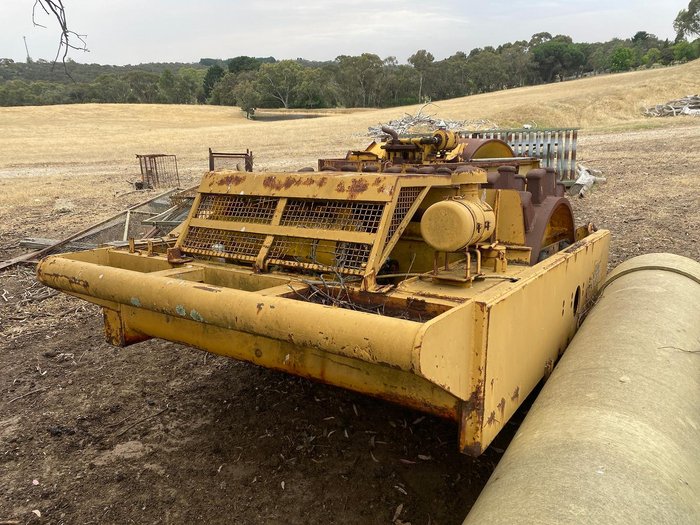 1975 Coates Roller Drawn