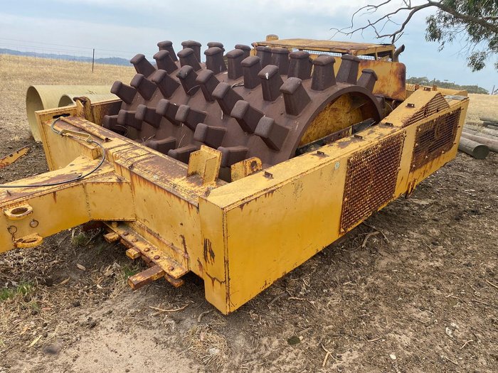 1975 Coates Roller Drawn
