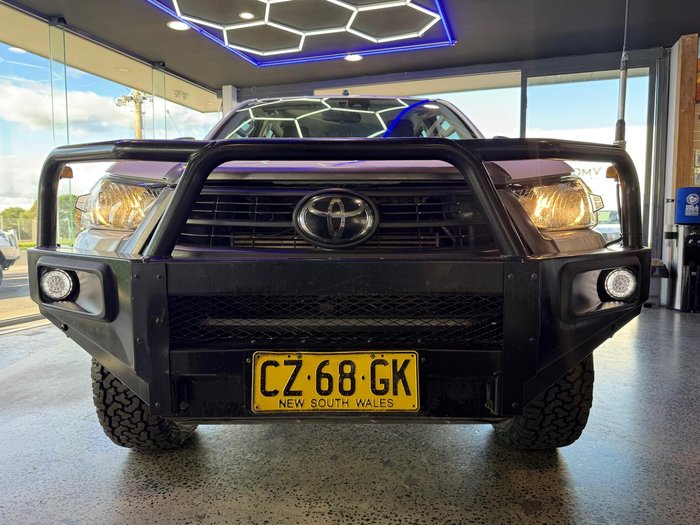 2020 Toyota Hilux SR