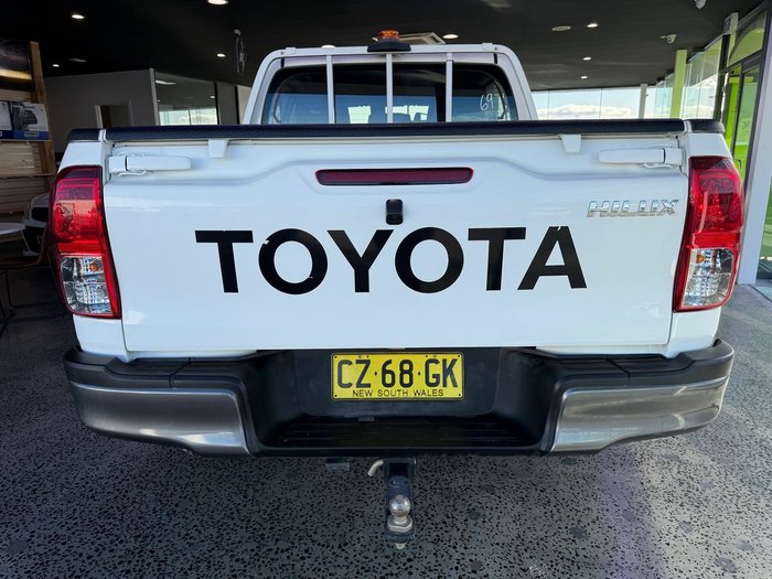 2020 Toyota Hilux SR