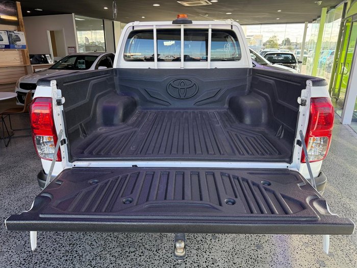 2020 Toyota Hilux SR