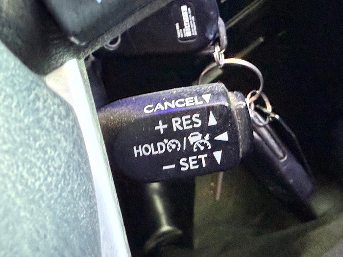 2020 Toyota Hilux SR