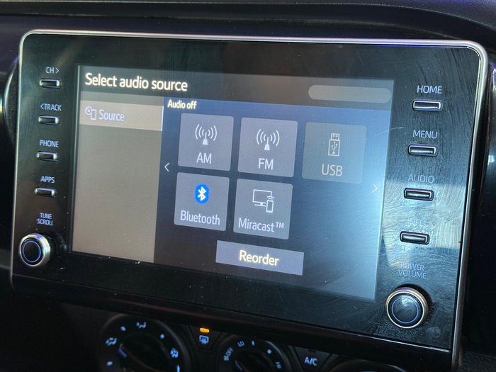 2020 Toyota Hilux SR