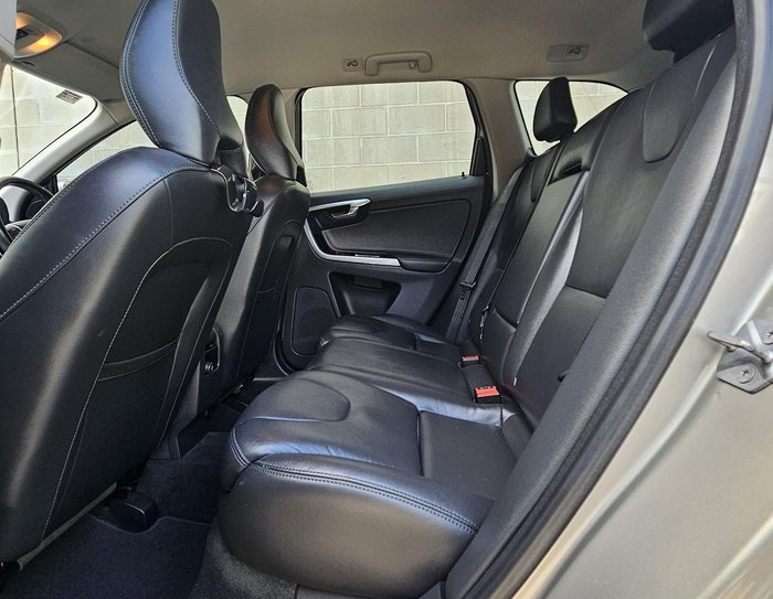 2015 Volvo XC60 D4 Luxury MY15 Twilight Bronze