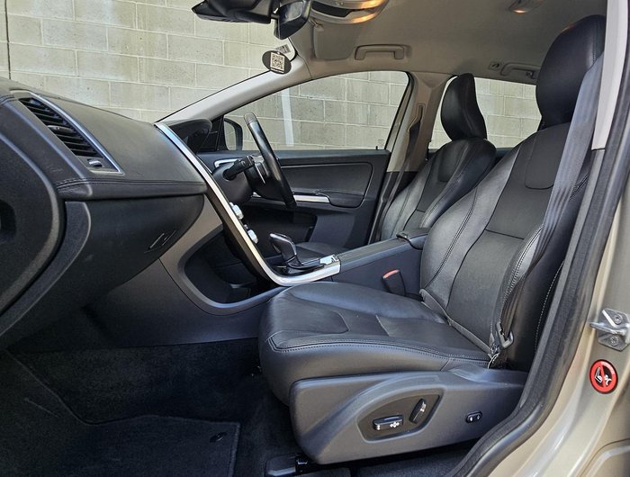 2015 Volvo XC60 D4 Luxury MY15 Twilight Bronze