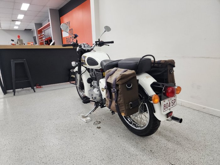 2018 Royal Enfield CLASSIC 350 White