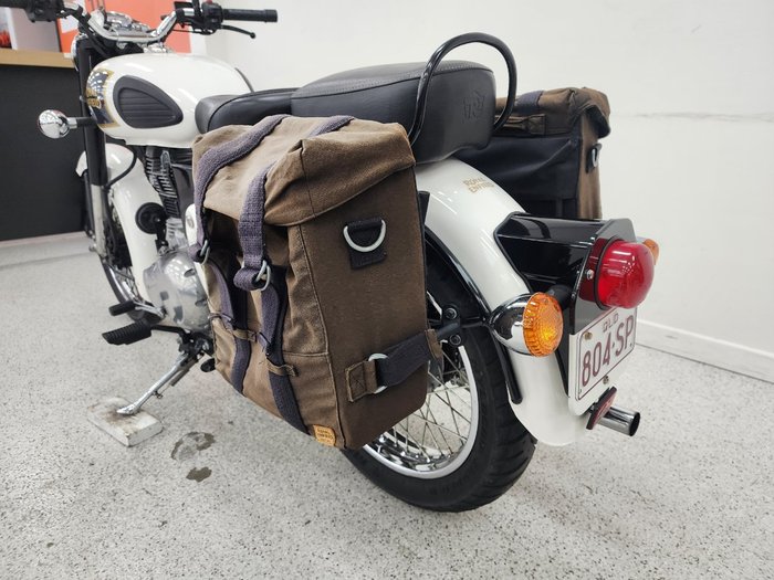 2018 Royal Enfield CLASSIC 350 White