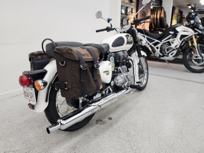 2018 Royal Enfield CLASSIC 350 White
