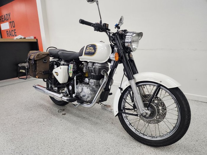 2018 Royal Enfield CLASSIC 350 White