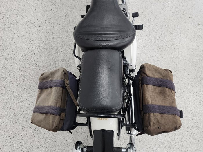 2018 Royal Enfield CLASSIC 350 White