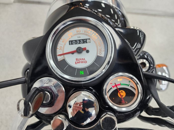 2018 Royal Enfield CLASSIC 350 White