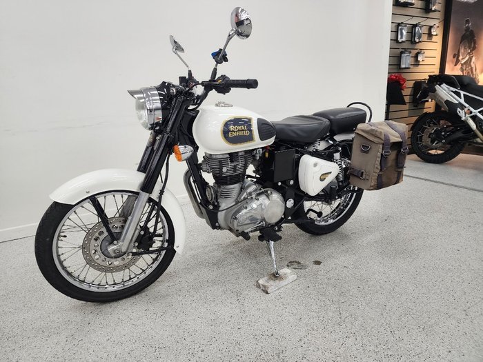 2018 Royal Enfield CLASSIC 350 White