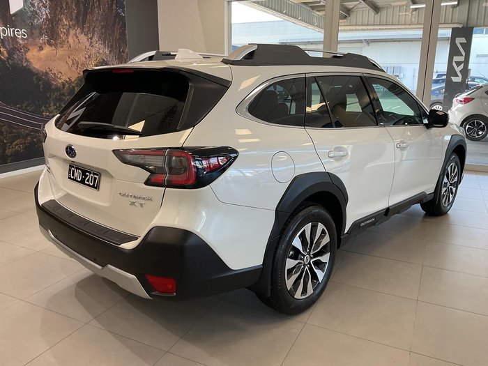 2023 Subaru Outback AWD Touring XT