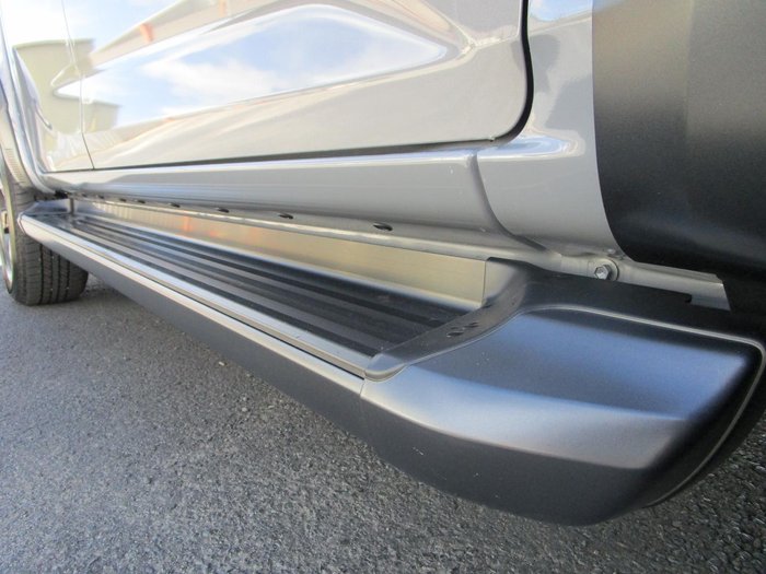 2025 Isuzu D-MAX X-TERRAIN