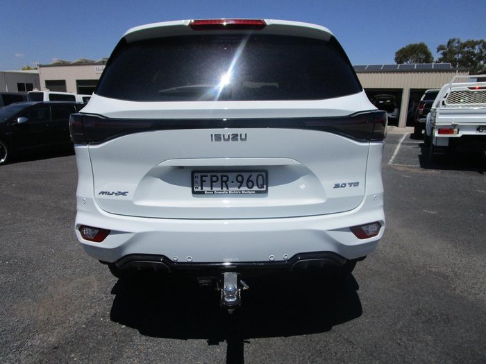 2025 Isuzu MU-X LS-T