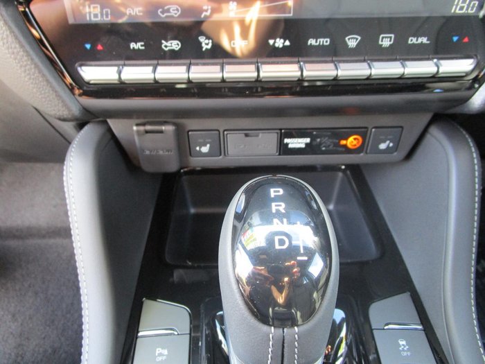 2025 Isuzu MU-X LS-T