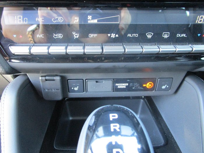 2025 Isuzu MU-X LS-T