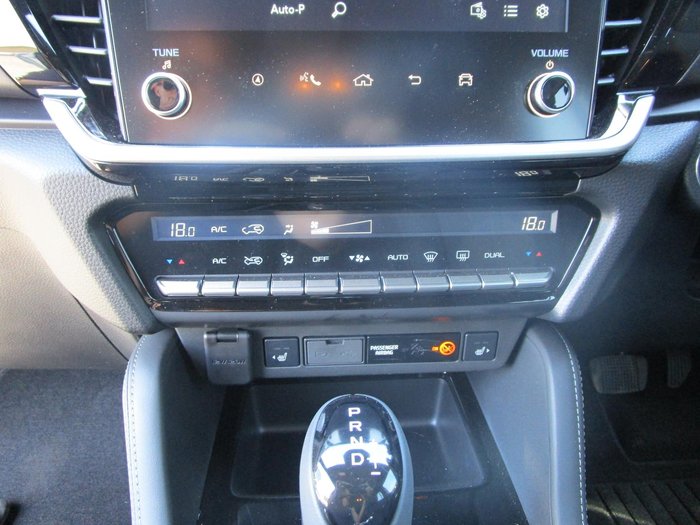 2025 Isuzu MU-X LS-T