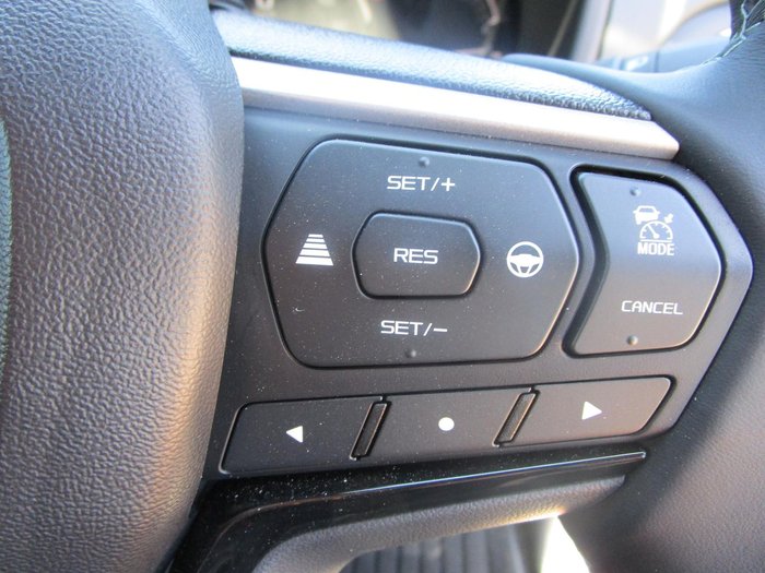 2025 Isuzu MU-X LS-T