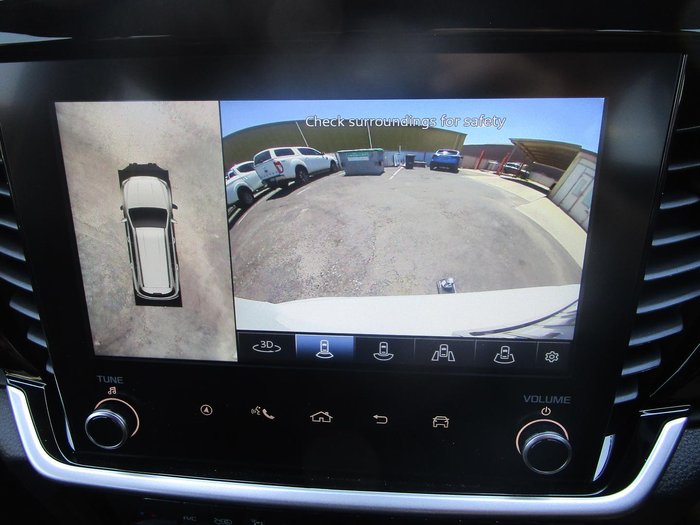 2025 Isuzu MU-X LS-T