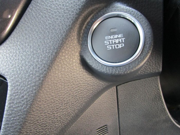 2025 Isuzu D-MAX X-TERRAIN