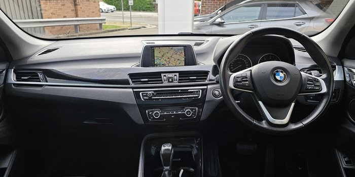 2017 BMW X1 sDrive18d F48 Glacier Silver