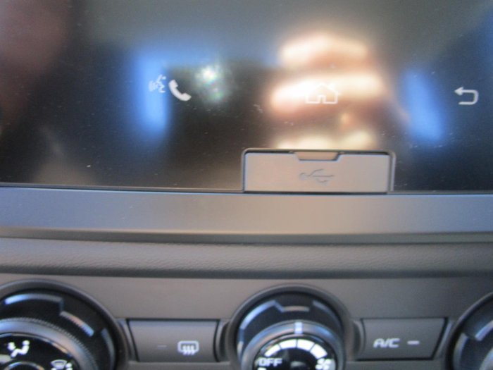 2025 Isuzu D-MAX SX High Ride