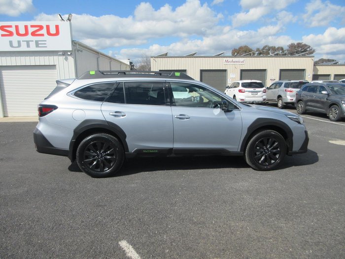 2025 Subaru Outback AWD Sport XT