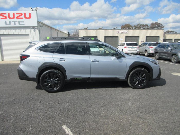 2025 Subaru Outback AWD Sport XT