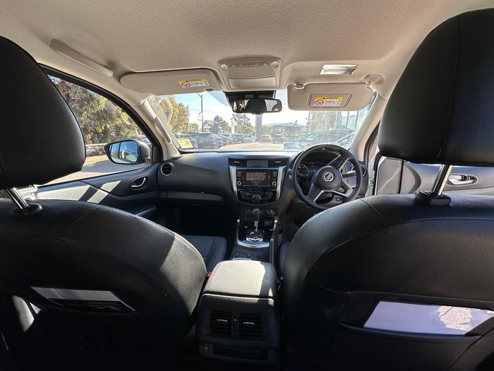 2025 Nissan Navara ST-X