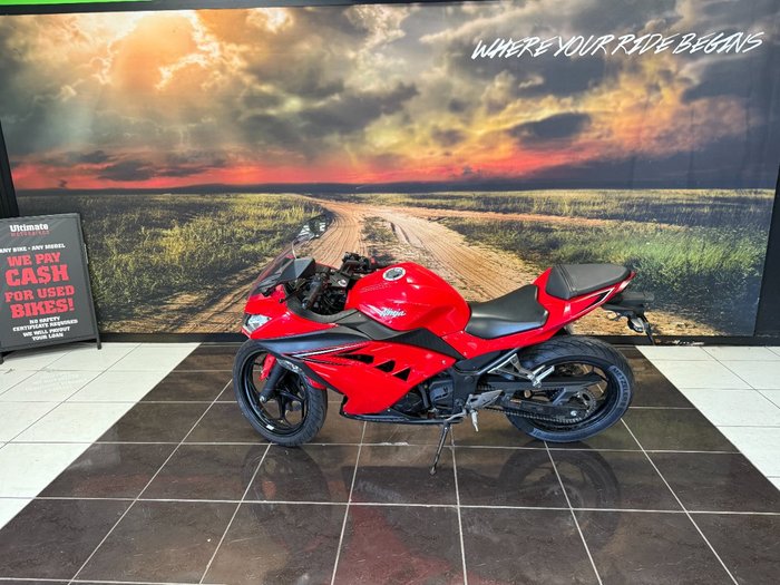 2016 Kawasaki NINJA 300 ABS RED