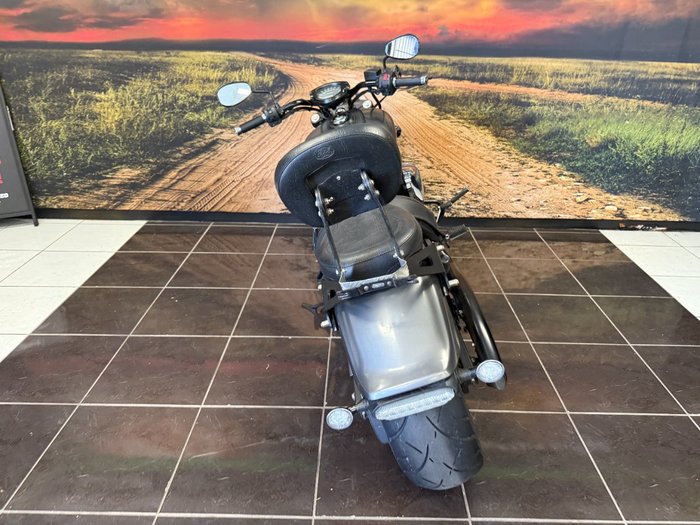 2016 Yamaha STRYKER (XVS1300CU) BLUE